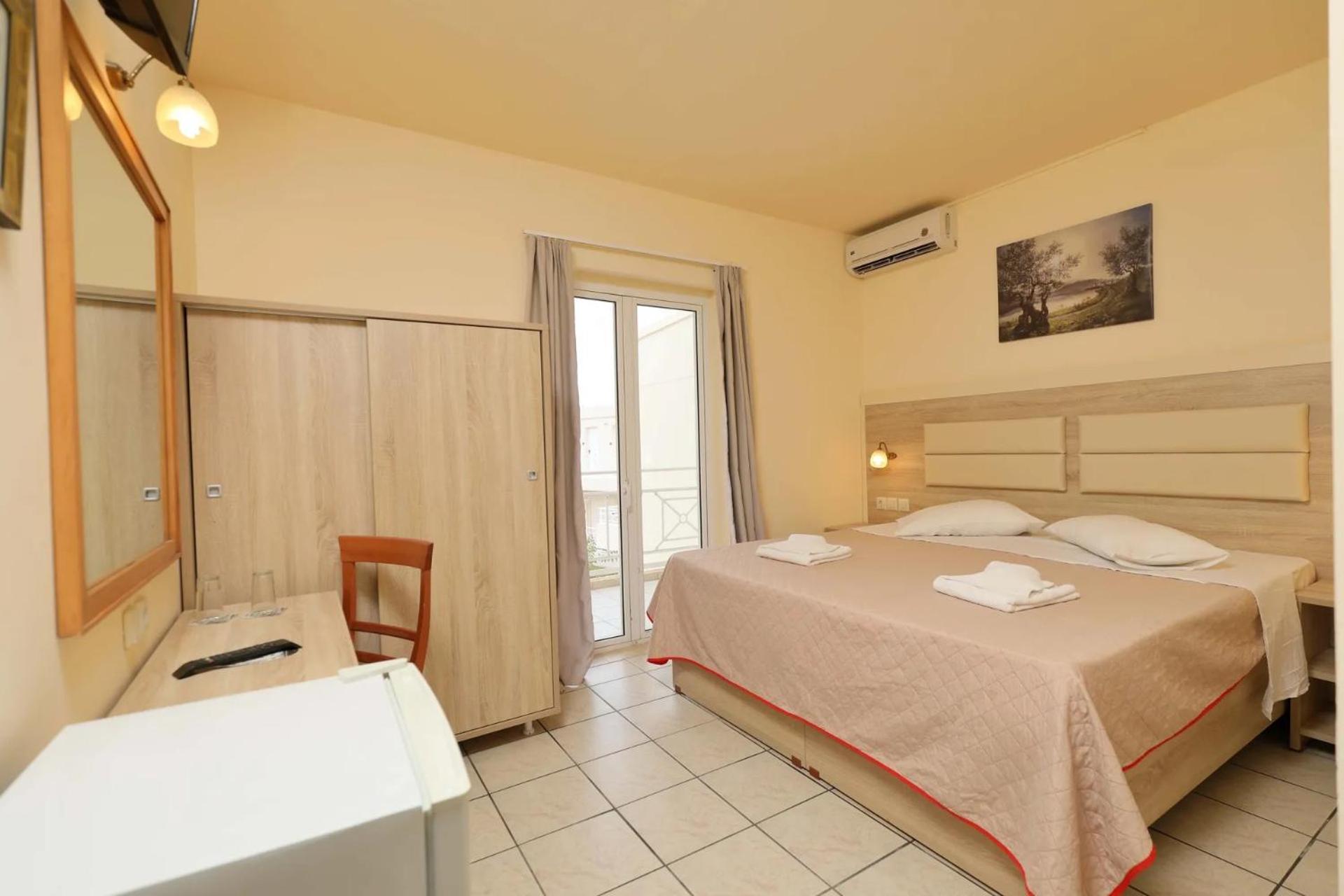 Eri Beach & Village Hotel Hersonissos  Exterior photo